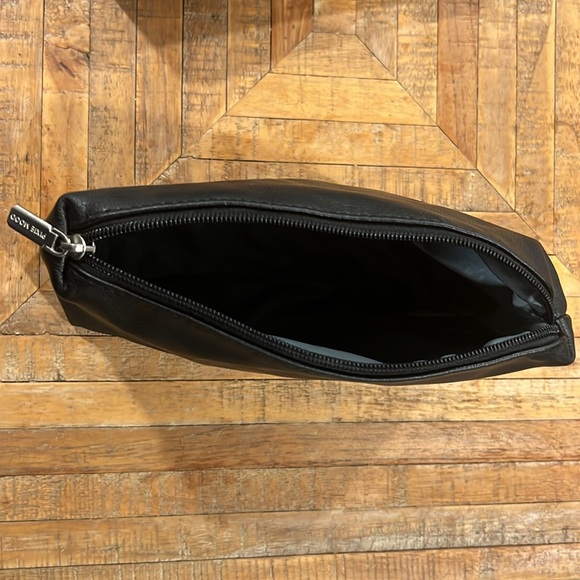 Pixie Mood Black pebbled tote bag with matching pouch - Picture 8 of 11